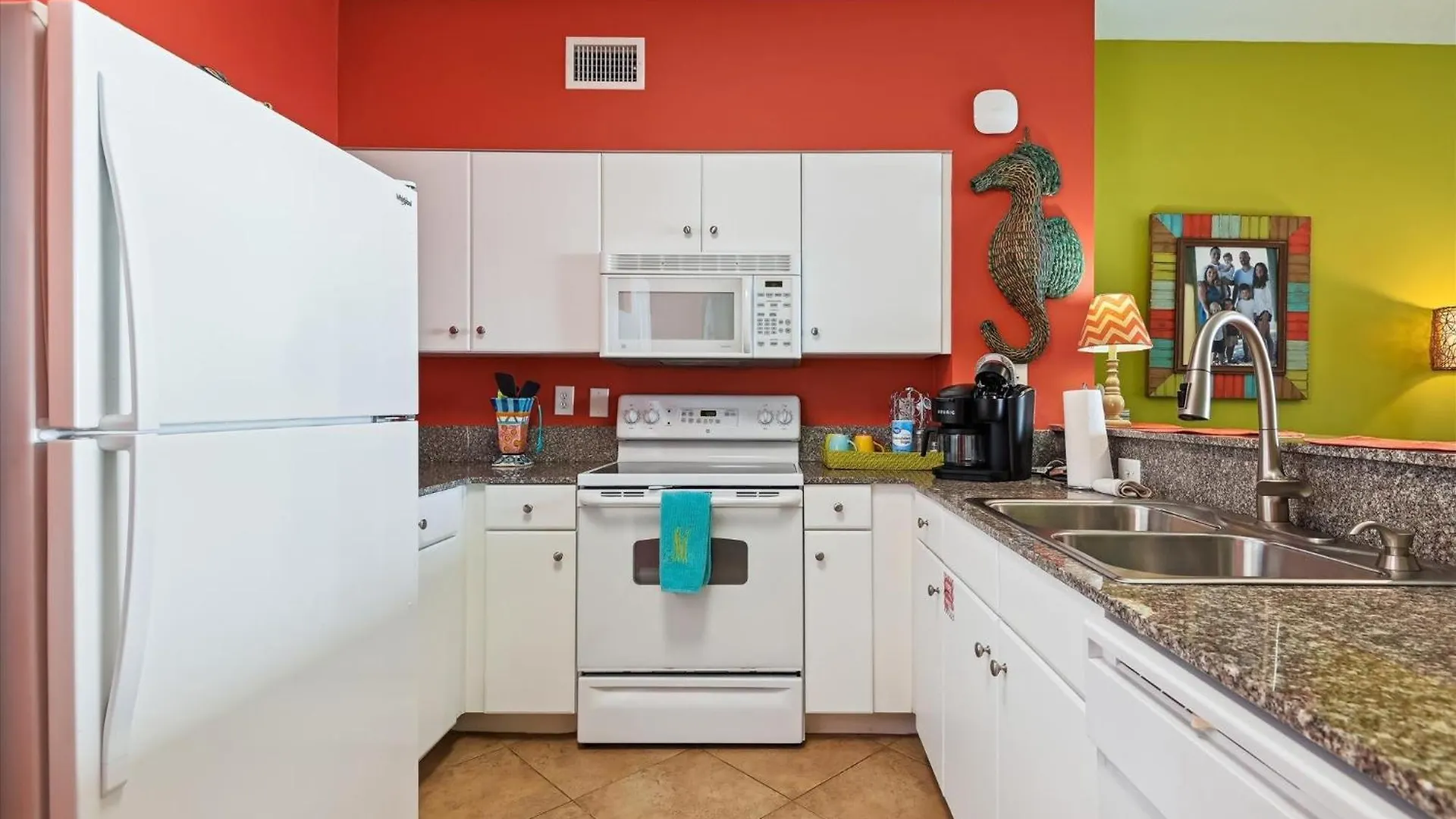 Shores Of Panama 521 - 2 Bedroom Bunks Sleeps 6, Reserved Parking! Condo Panama City Beach 0*,