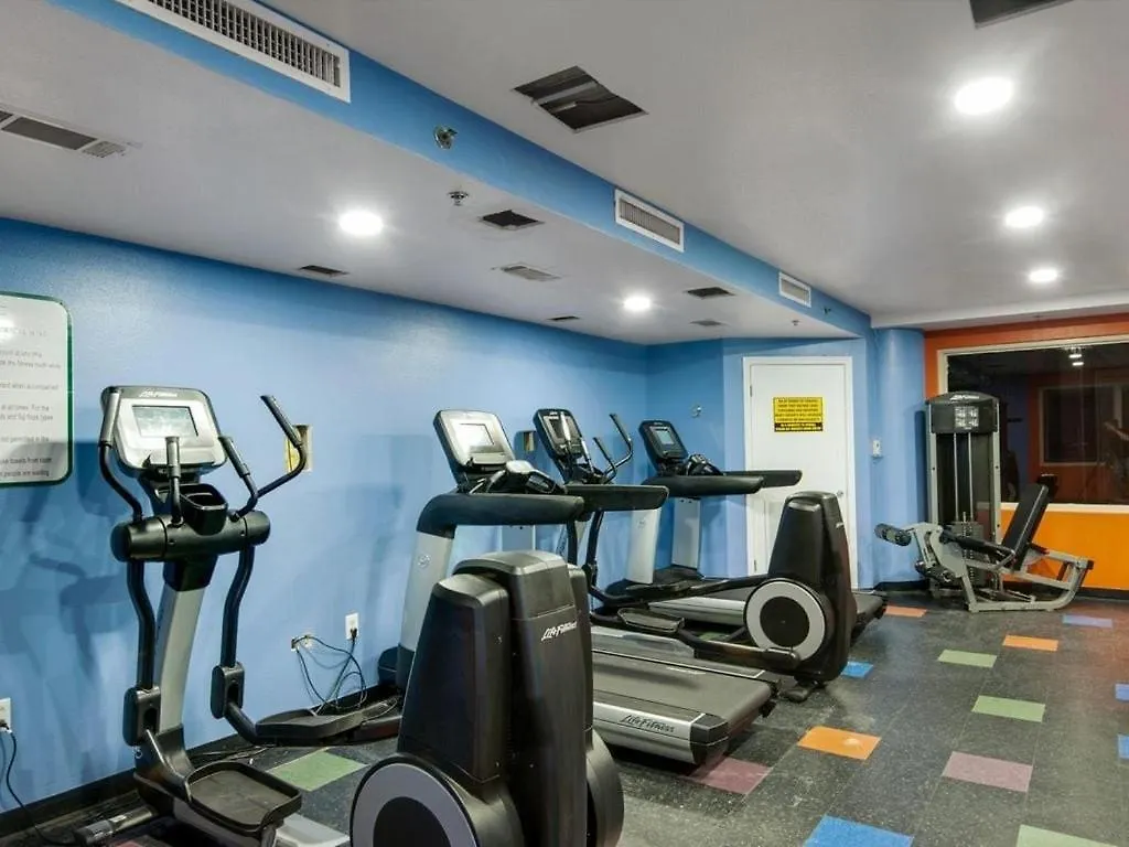 Apartment Shores Of Panama 521 - 2 Bedroom Bunks Sleeps 6, Reserved Parking! Condo Panama City Beach United States