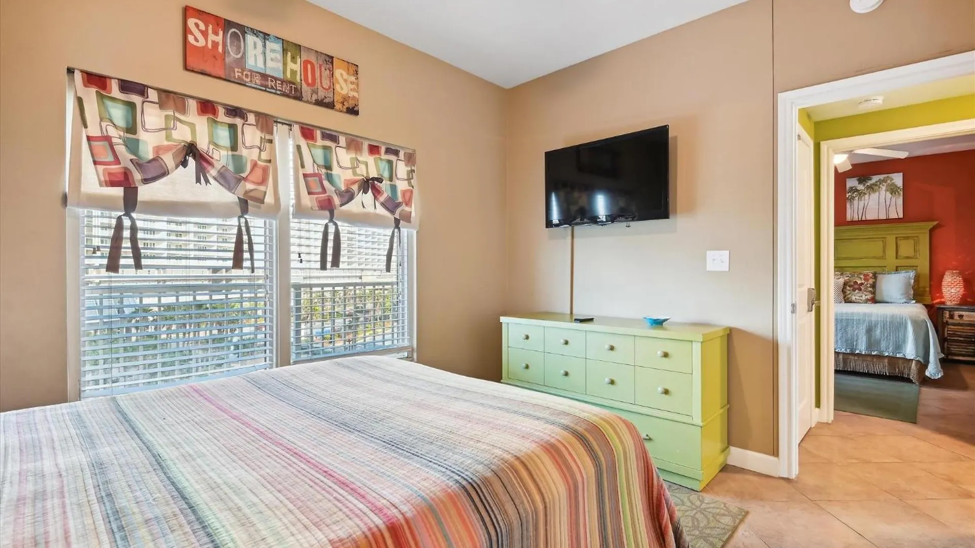 Shores Of Panama 521 - 2 Bedroom Bunks Sleeps 6, Reserved Parking! Condo Panama City Beach 0*,  United States