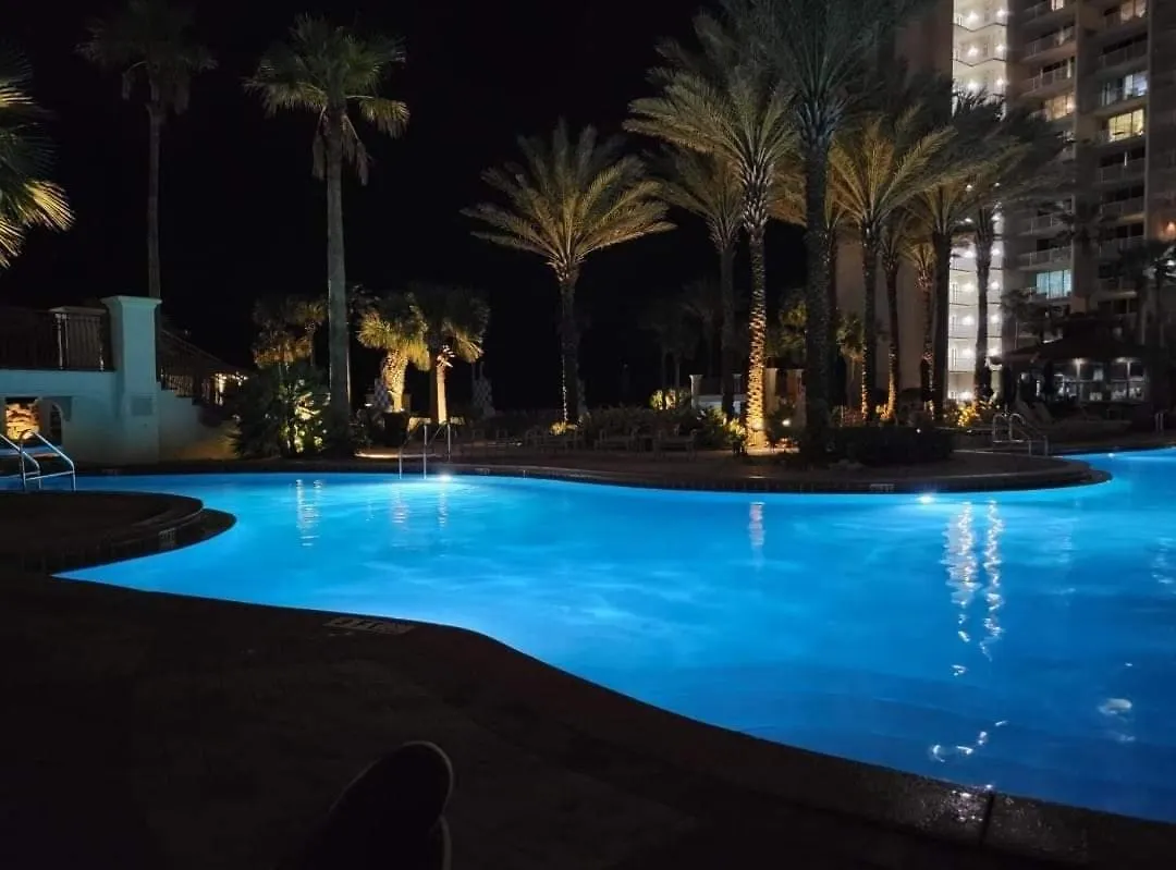 Shores Of Panama 521 - 2 Bedroom Bunks Sleeps 6, Reserved Parking! Condo Panama City Beach