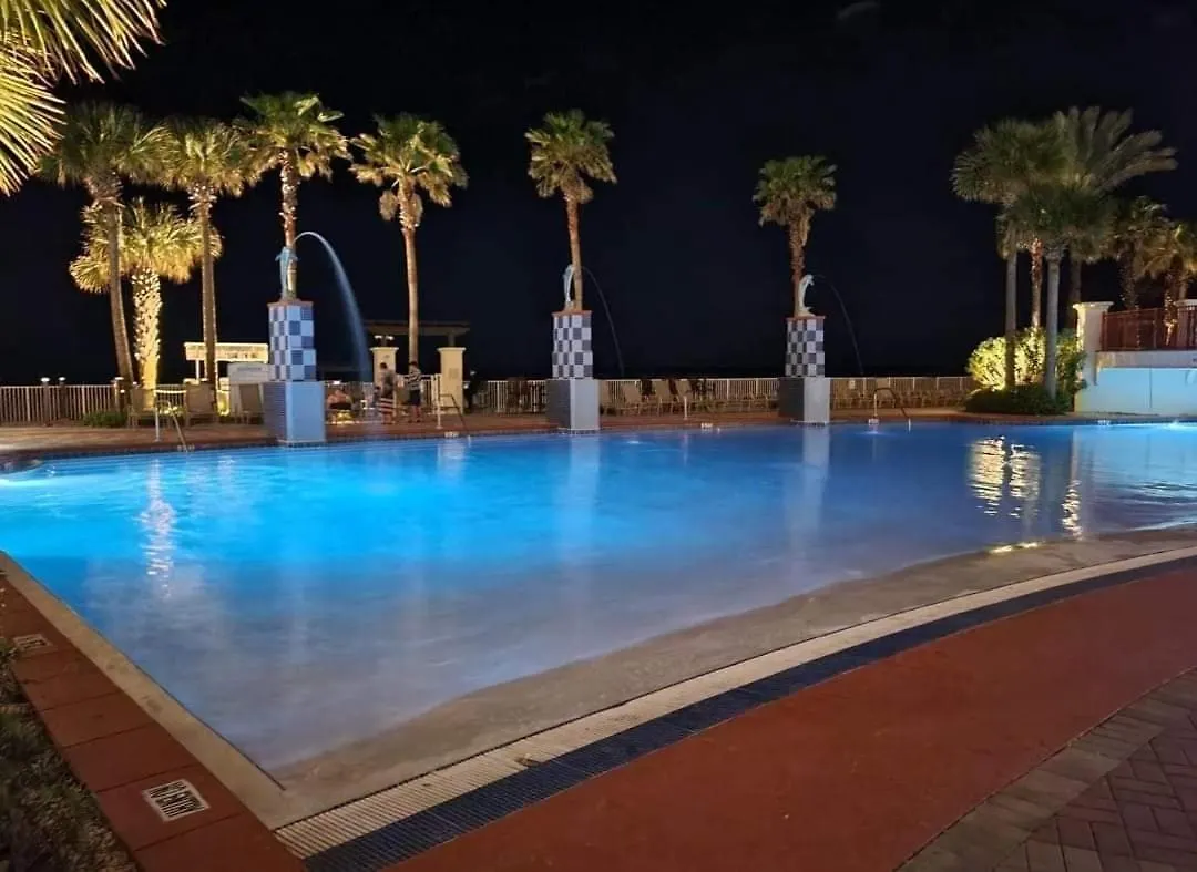 Apartment Shores Of Panama 521 - 2 Bedroom Bunks Sleeps 6, Reserved Parking! Condo Panama City Beach