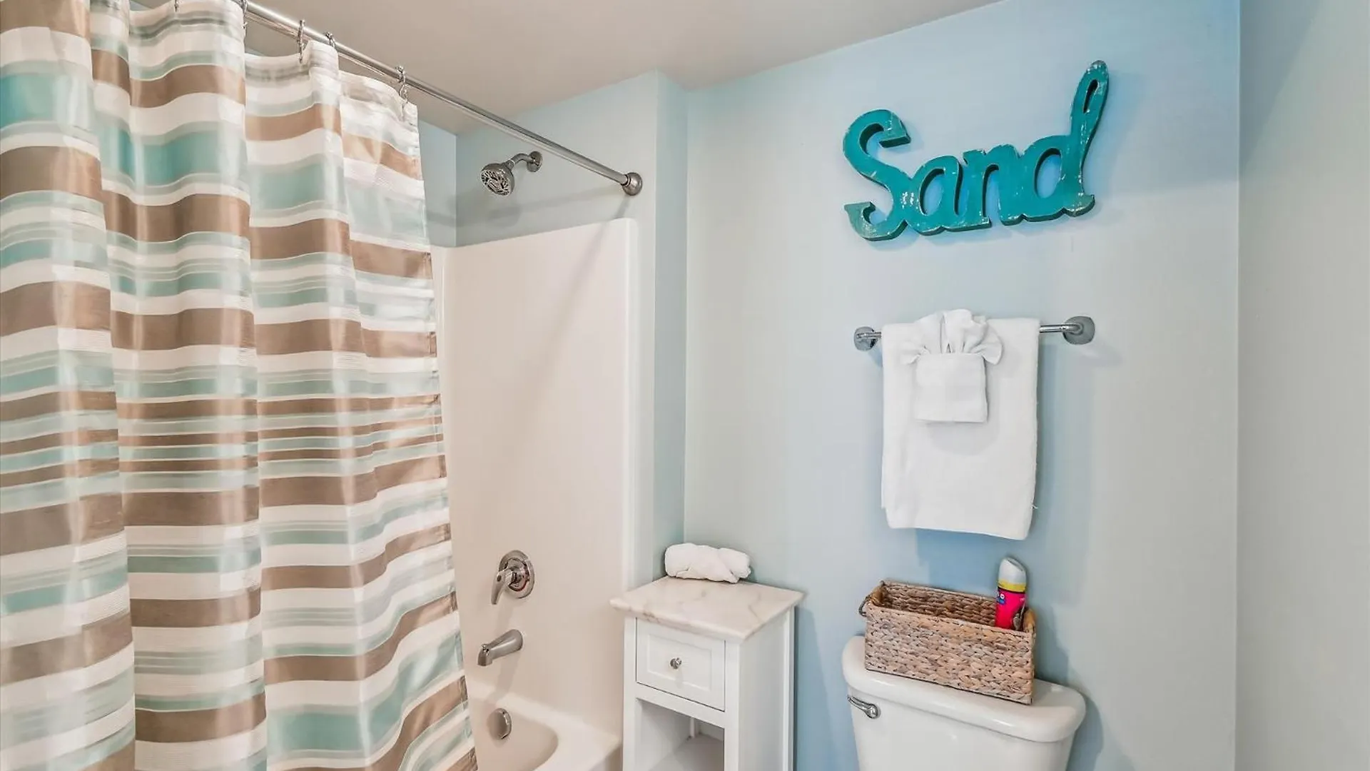 Apartment Shores Of Panama 521 - 2 Bedroom Bunks Sleeps 6, Reserved Parking! Condo Panama City Beach United States