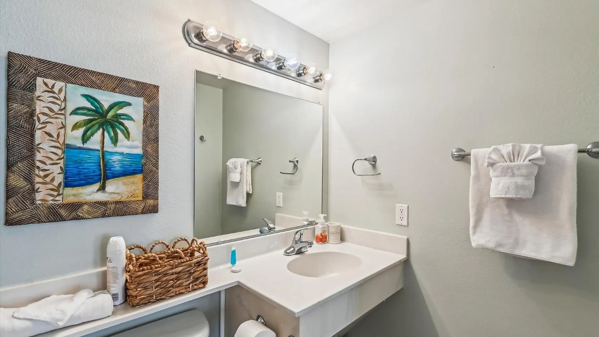 Shores Of Panama 521 - 2 Bedroom Bunks Sleeps 6, Reserved Parking! Condo Panama City Beach 0*,  United States