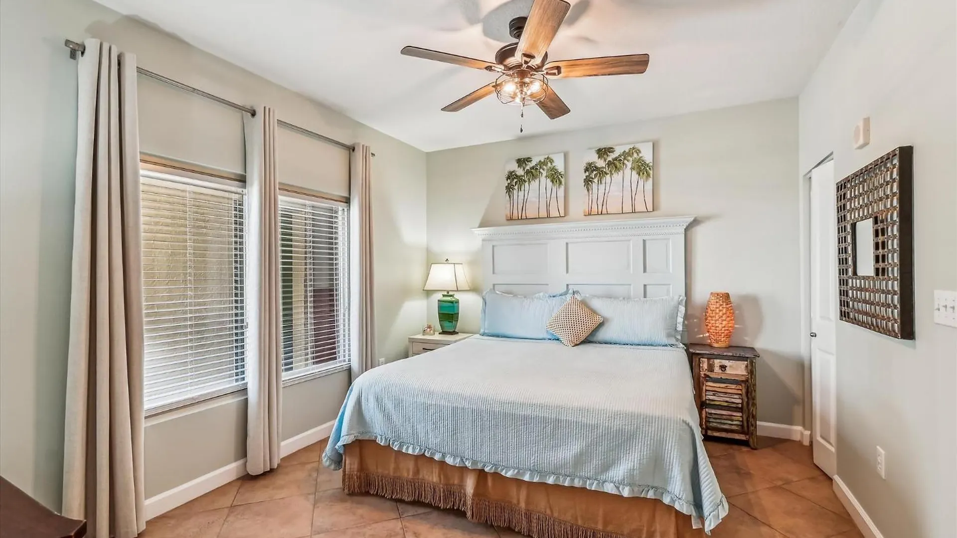 Shores Of Panama 521 - 2 Bedroom Bunks Sleeps 6, Reserved Parking! Condo Panama City Beach 0*,  United States