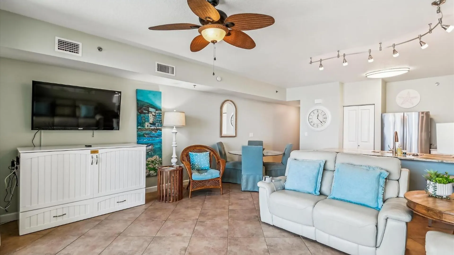 Shores Of Panama 521 - 2 Bedroom Bunks Sleeps 6, Reserved Parking! Condo Panama City Beach